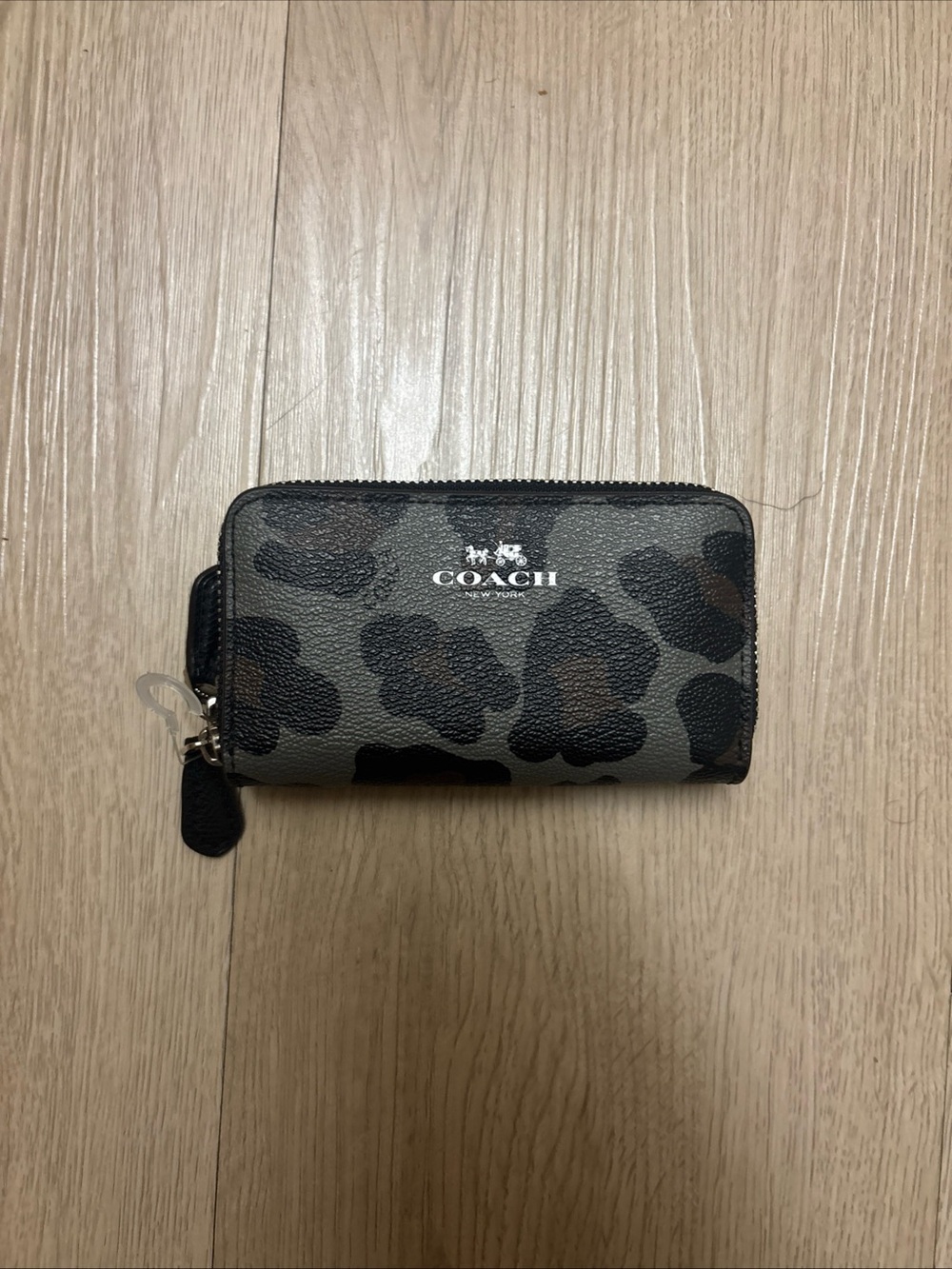 Coach Leopard Print Zip Card mini coin wallet - Gray & Black